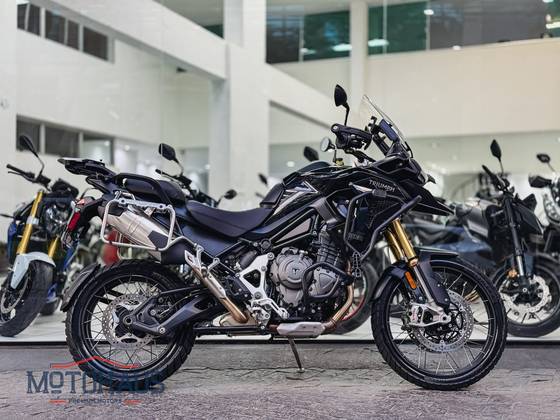 TRIUMPH TIGER 1200 BLACK EDITION TRIUMPH TIGER 1200 BLACK EDITION